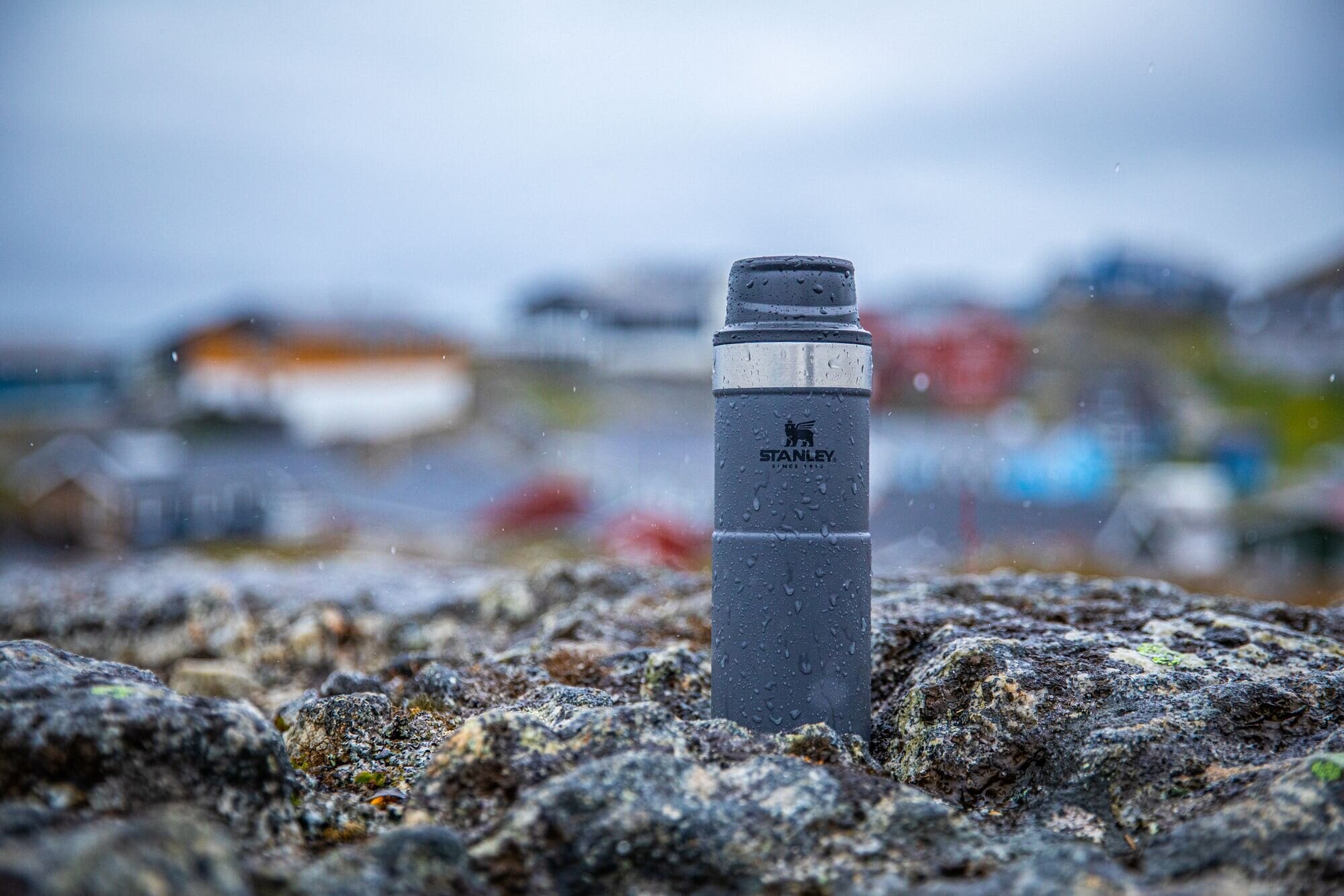 https://www.stanley1913.se/pub_docs/files/Startsidan/Large_JPG-STANLEY_TRAVEL_MUG_TRIGGER_CHARCOAL_01.jpg